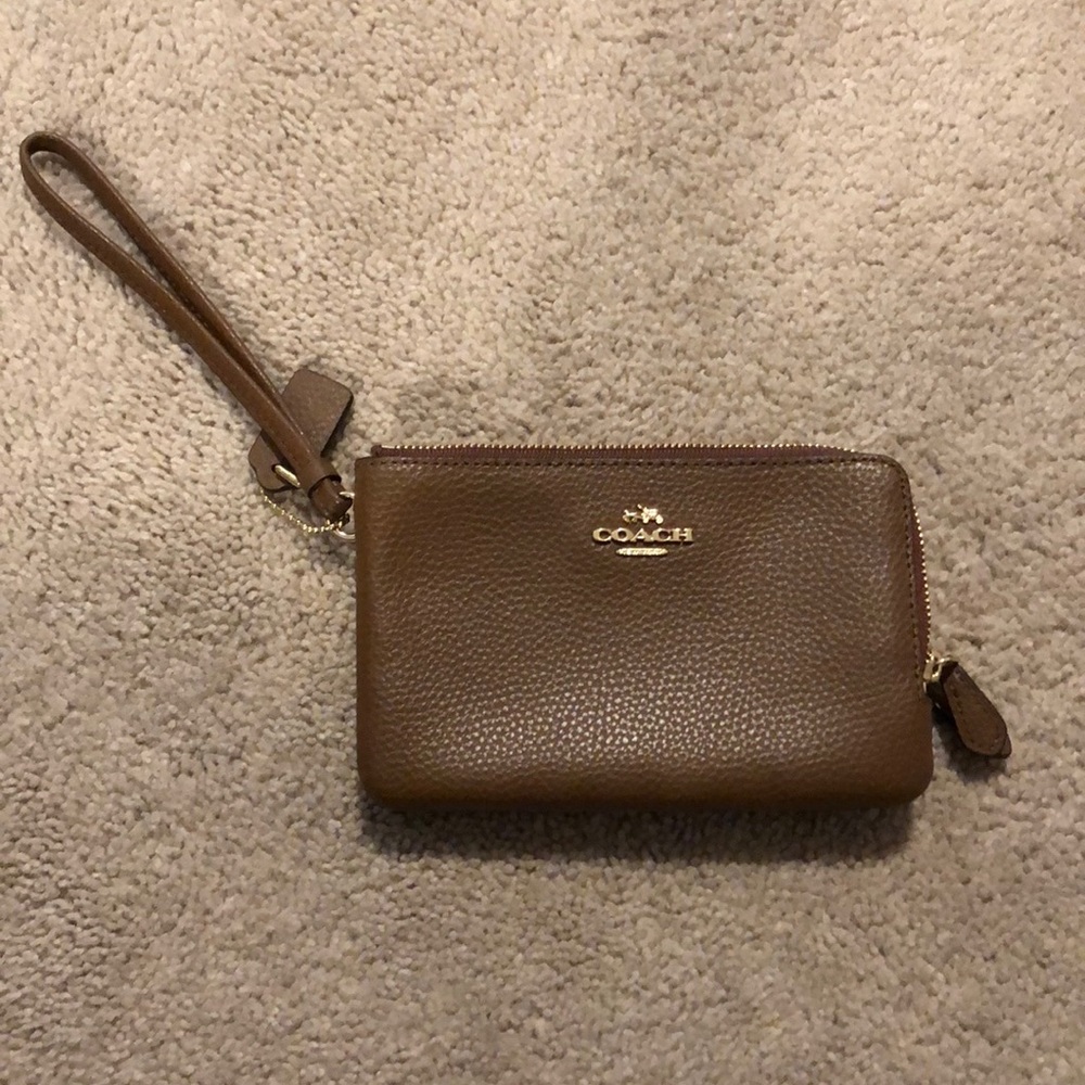Wristlet